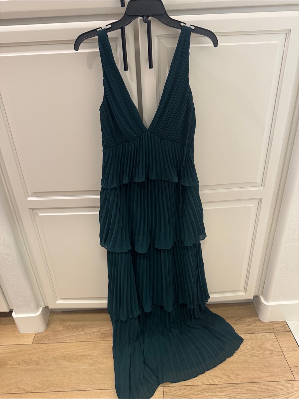 Lulu's Dark Teal Pleated Tiered V-Neck Maxi Dress